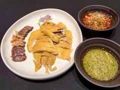 -铜锣湾·有麝自然香(渝北财富中心店)