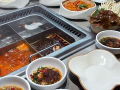 -海底捞火锅(旭辉MALL店)