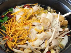 -菌乡缘·野生菌蒸汽鱼火锅(江边夜市店)