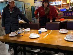 大堂-华盛园卷子王农家菜水库鱼