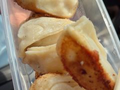 -黄阿姨锅贴大王(万航渡路店)