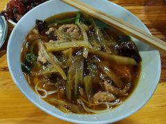 -越洋肖氏老米线(杨家坪店)