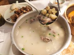 山泉水土猪肉汤-老湘亲·品鉴湘菜(湖里店)