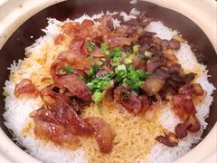 腊味煲仔饭-椰子营·椰子鸡火锅(万象里店)