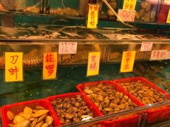 -鲜入围煮花胶鸡海鲜火锅