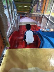 -太空学院儿童娱教乐园(中华广场店)