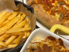 -必胜客(WOW中心城店)