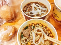 素手工粉-覃肥叔桂林米粉(粮道街店)