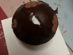 -VERIE BAKEHOUSE