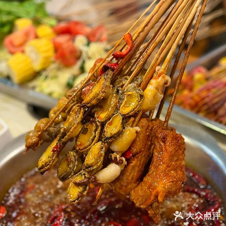 成都人私藏20年的串串。。在我心目中排名前三