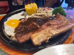 铁盘丁骨牛排-萨贝尔意式西餐厅(古城新梦店)