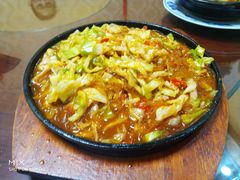 -壹阁胡羊焖饼(特色小吃街店)