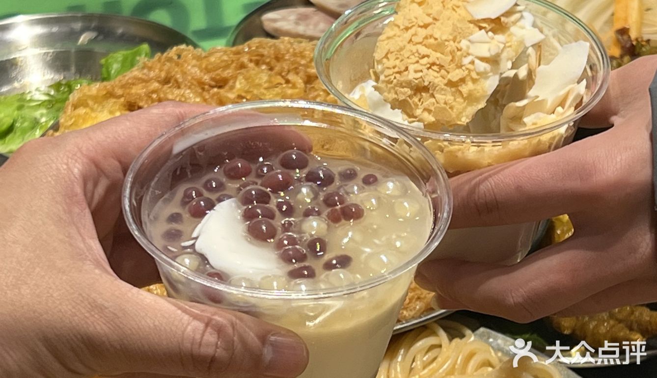 南昌首家冰淇淋烤棉花糖真的是绝绝子，脆脆的烤棉花糖
