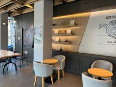 -瑞幸咖啡(杭州绿地中央店)