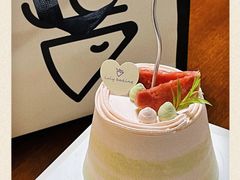 -鹿里烘焙LulyBaking(东二环泰禾广场店)