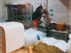 -张家巷美食(南浔店)