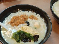 -灵芝妹子海鲜米线(瓦房店新玛特店)