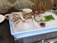 -红鼎豆捞·非遗鲍皇汤火锅(宝丰路店)