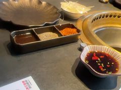 -铭牛烧肉·和牛海鲜自助(高新月牙湖店)