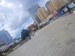 -桥香园云南过桥米线(金马碧鸡店)
