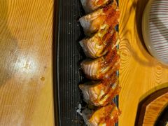 -晶吉·居酒屋·烧鸟·海胆(民主广场店)