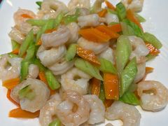 -鸿亨泰杂鱼馆(港馨家园店)