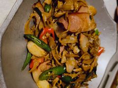 腊肉炒烟笋-乾园(天河城店)