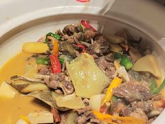 -状元人家·公园别墅衡东土菜(溪悦荟店)