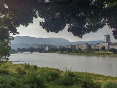 -继红顺河抄手名小吃