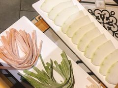 -南城十里潮汕鲜牛火锅·鲜虾生滚粥(融汇老商埠店)