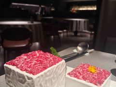 -左庭右院鲜牛肉火锅黑金店(陆家嘴中心店)