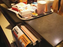 -麦当劳(城西银泰店)