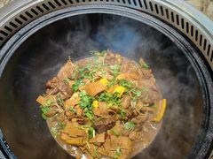 -锅老头海鲜铁锅炖