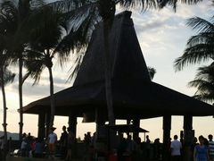 -Sunset Bar(丹绒亚路香格里拉店)