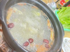 -濠轩阁特色生蚝火锅(水湾路店)