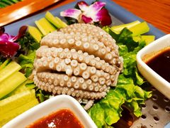 活巴蛸-小船渔村•大连菜•大连焖鱼(黄河路店)