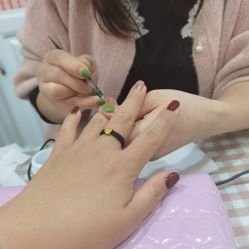 -七彩虹美甲美睫 半永久
