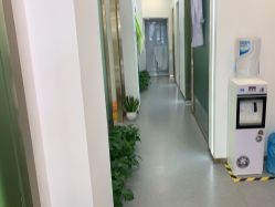 -苗医生0感科技祛痘