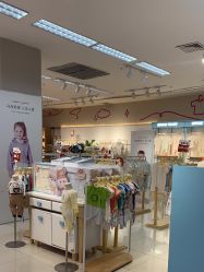 -孩子王(云龙万达店)