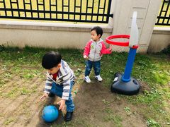 -MuaKids Garden
