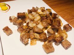黑胡椒葱爆牛肉粒-四季天方包子