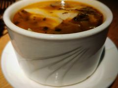 酸菜手搓面块-渝半城经典川粤菜(重庆天地店)