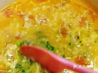 宝宝辅食分享：西红柿山药西兰花汤羹