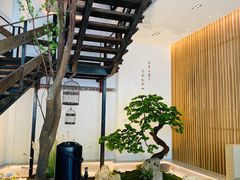 -蜜桃餐厅·伴山(湖滨商业街店)