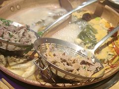 -洱火云南酸菜牛肉火锅(石景山当代商城店)