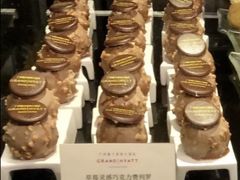 草莓灵感巧克力费列罗-广州富力君悦大酒店·凯菲厅