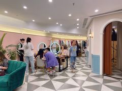 -拾光秀照相馆(石家庄勒泰中心店)