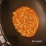 納豆小魚秋葵雞蛋餅餅[调皮]