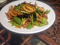 -百味地锅鸡(二店·财校分店)