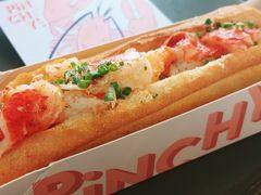 缅因州龙虾卷-Pinchy's Lobster & Champagne Bar